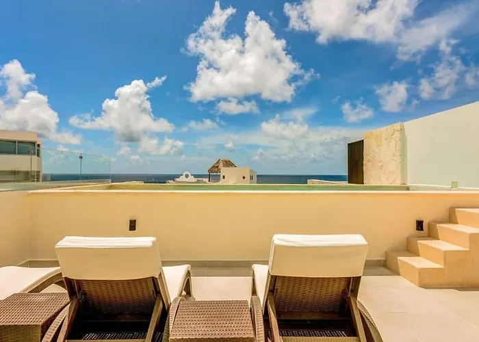 Oceanview Pools Walk To & Snorkel
